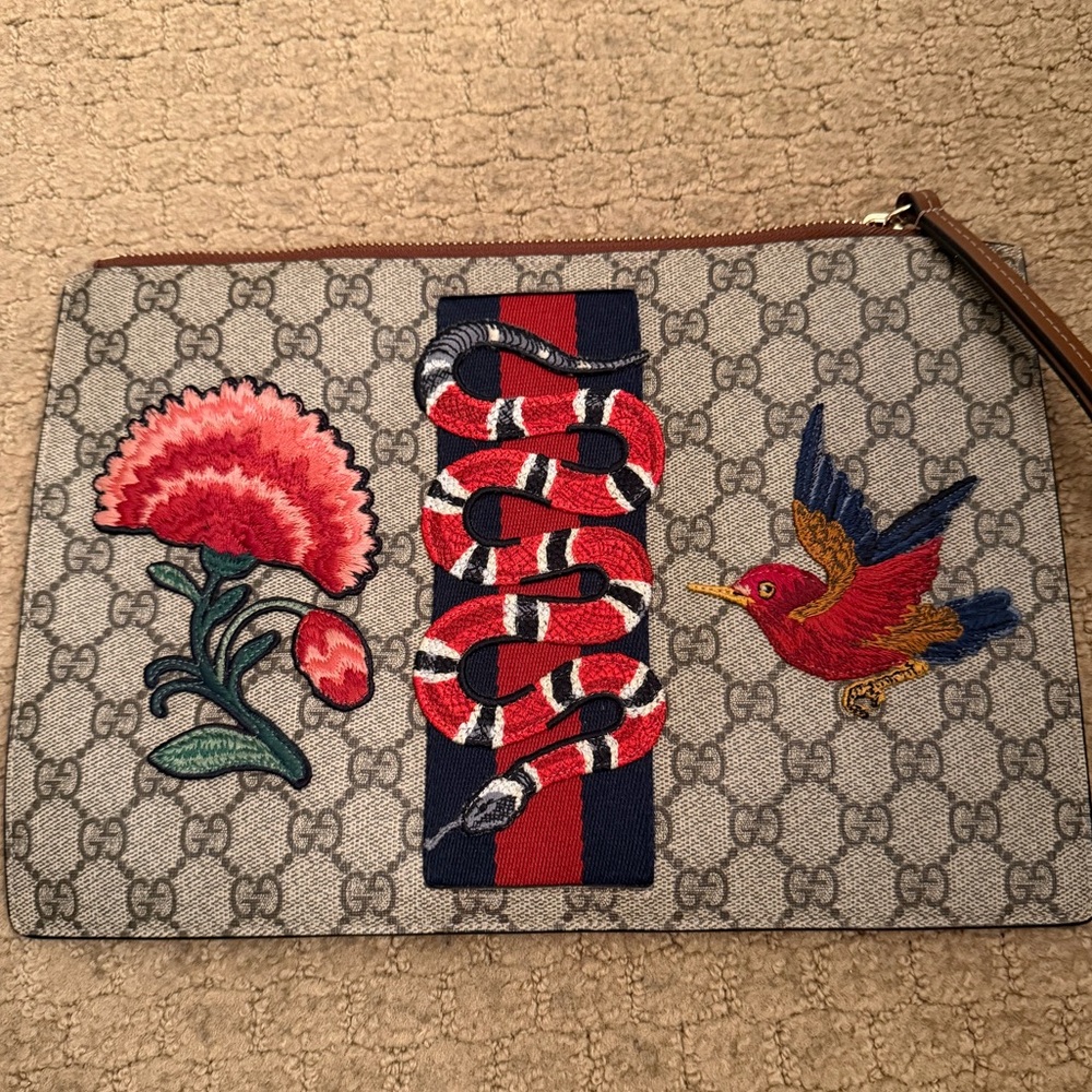 Gucci Monogram Snake Patch Brown Clutch - image 2